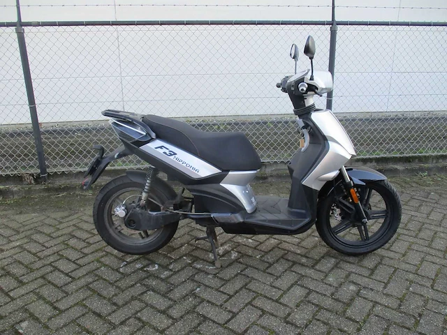 Nipponia - bromscooter - f3 citystar - scooter - afbeelding 9 van  12