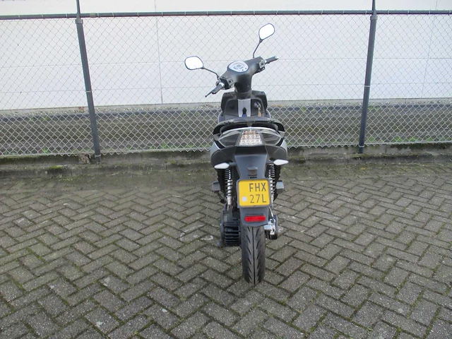 Nipponia - bromscooter - f3 citystar - scooter - afbeelding 11 van  12
