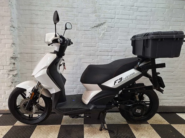 Nipponia citystar f3 25 km elektrische snorscooter - afbeelding 1 van  8