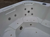 Nirwana 8 persoons jacuzzi en buitenspa - afbeelding 4 van  26