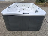 Nirwana 8 persoons jacuzzi en buitenspa - afbeelding 11 van  26