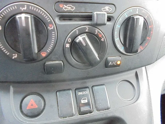 Nissan - 1.5 dci optima - vj-143-t - afbeelding 4 van  17