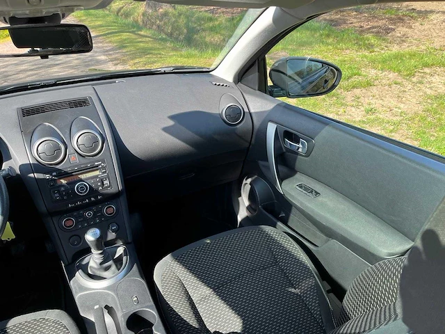 Nissan - 2009 - qashqai - 2.0 acenta - 92-hkb-8 - afbeelding 10 van  21