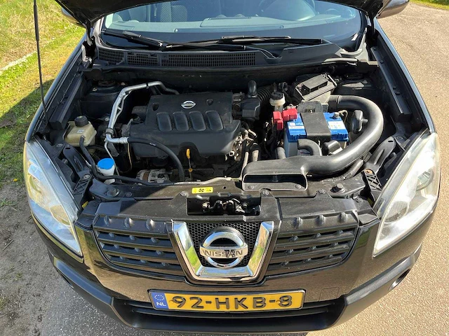 Nissan - 2009 - qashqai - 2.0 acenta - 92-hkb-8 - afbeelding 19 van  21
