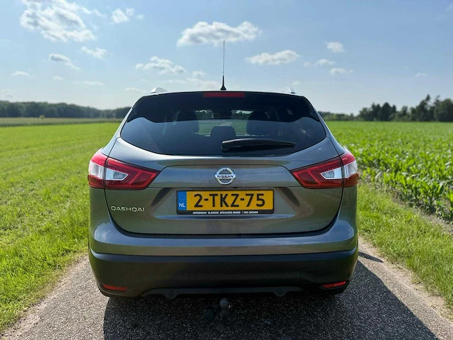 Nissan - 2014 - qashqai - 1.2 tekna - 2-tkz-75 - afbeelding 10 van  15