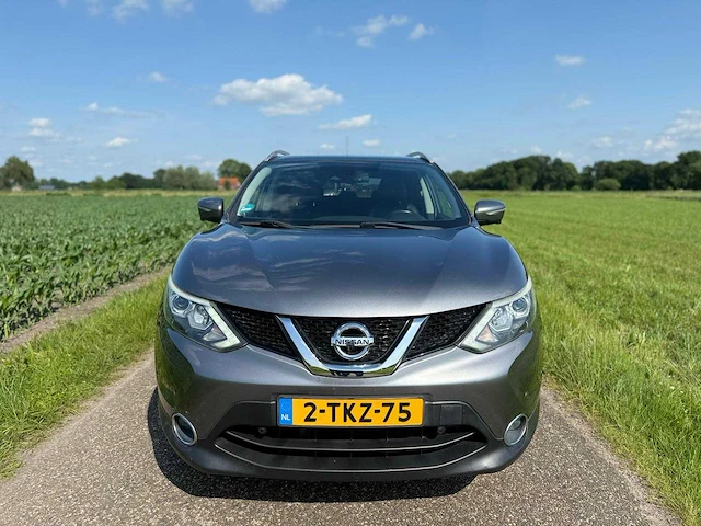 Nissan - 2014 - qashqai - 1.2 tekna - 2-tkz-75 - afbeelding 14 van  15