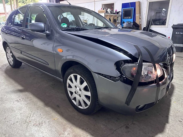 Nissan - almera - 1.8 acenta - 17-ph-vp - afbeelding 19 van  22