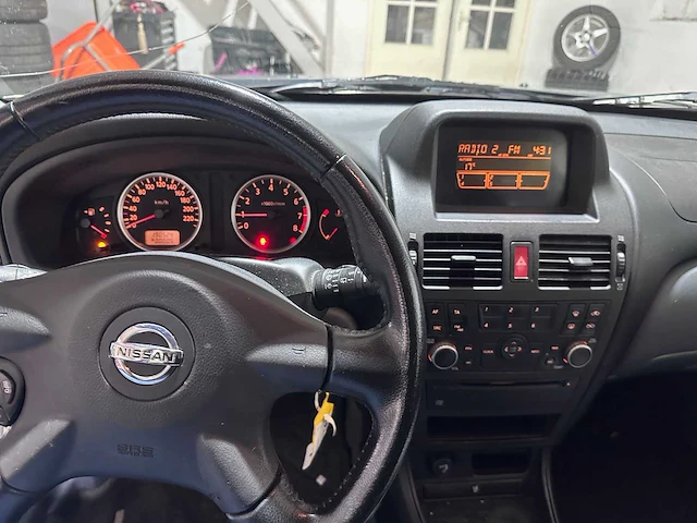 Nissan - almera - 1.8 acenta - 17-ph-vp - afbeelding 22 van  22
