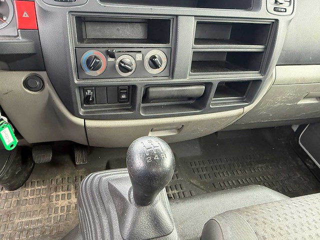 Nissan - cabstar e - 35.12 2.5 dci 340 - hoogwerker bedrijfswagen - afbeelding 9 van  37