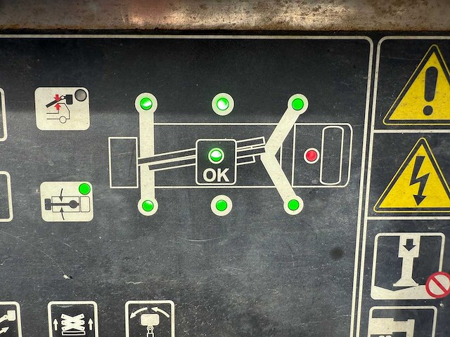 Nissan - cabstar e - 35.12 2.5 dci 340 - hoogwerker bedrijfswagen - afbeelding 15 van  37