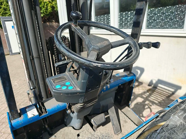 Nissan - cwp02l255 - vorkheftruck - afbeelding 15 van  39