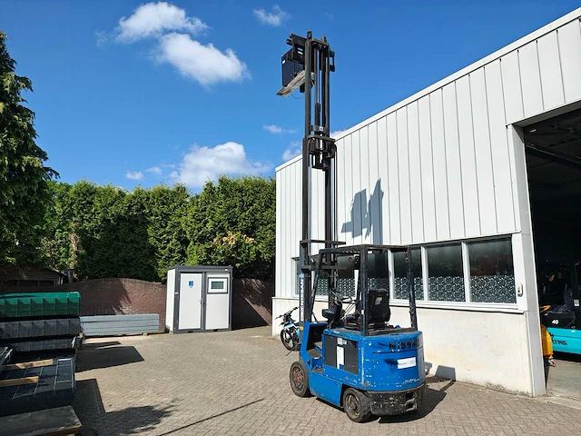 Nissan - cwp02l255 - vorkheftruck - afbeelding 31 van  39