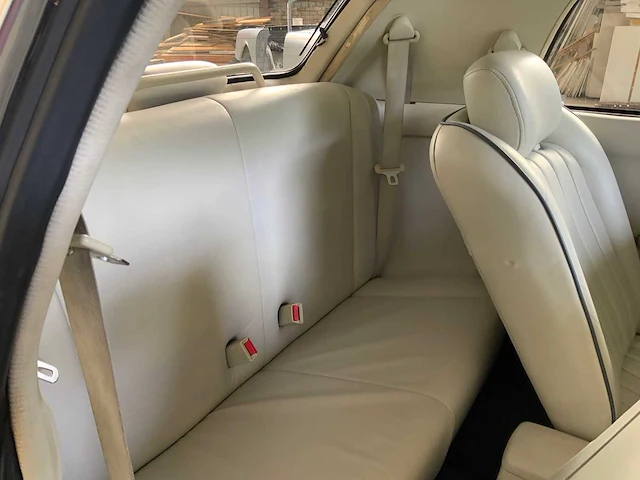 Nissan - figaro - personenauto - 1991 - afbeelding 8 van  27