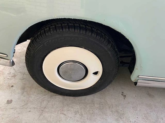 Nissan - figaro - personenauto - 1991 - afbeelding 18 van  27