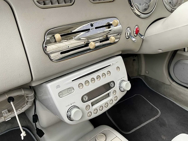 Nissan - figaro (1991) - afbeelding 18 van  45