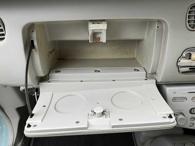 Nissan - figaro (1991) - afbeelding 20 van  45