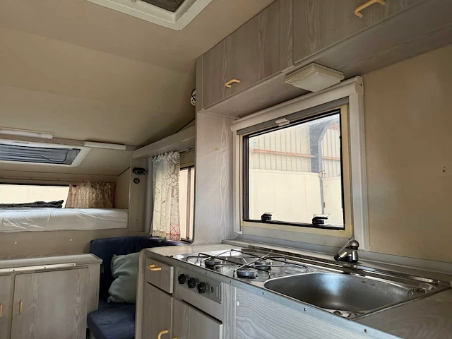Nissan - king cab - tramp camper unit - camper - 2004 - afbeelding 13 van  47
