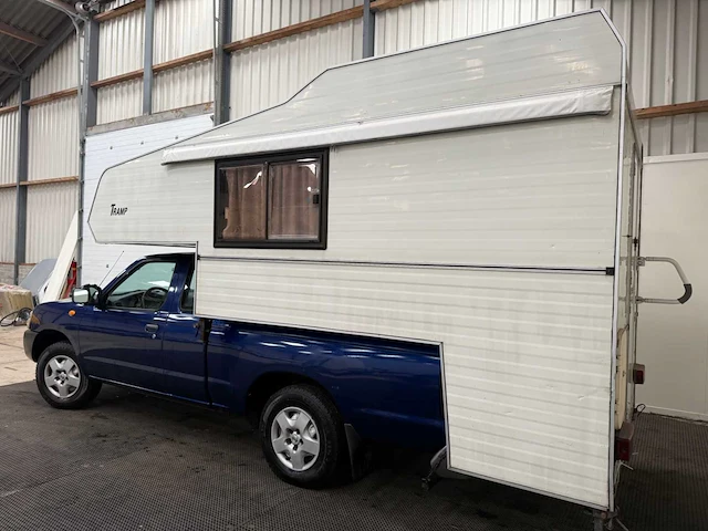 Nissan - king cab - tramp camper unit - camper - 2004 - afbeelding 46 van  47