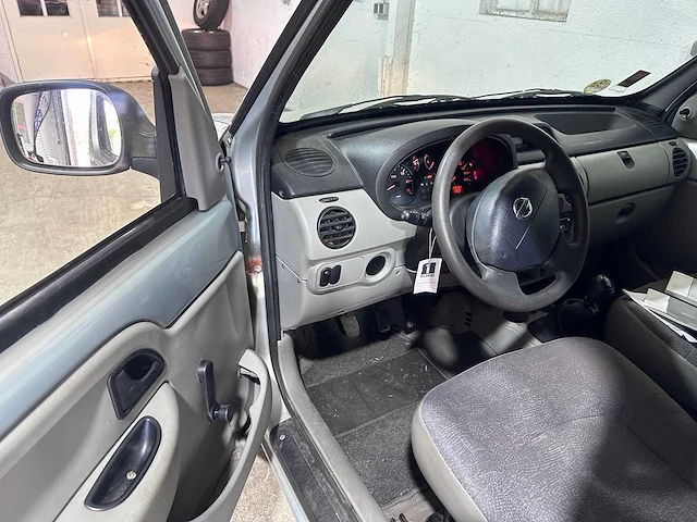 Nissan - kubistar - 65.16 1.5 dci tekna - 49-bx-gh - afbeelding 17 van  17