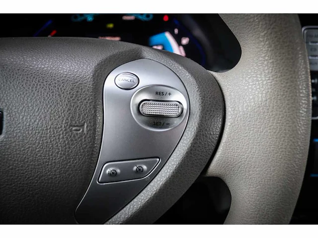 Nissan - leaf - base 24 kwh 83-rbb-5 - afbeelding 3 van  22