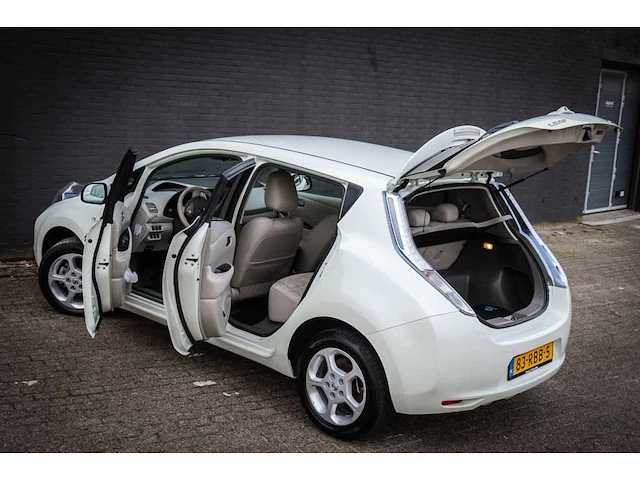 Nissan - leaf - base 24 kwh 83-rbb-5 - afbeelding 13 van  22