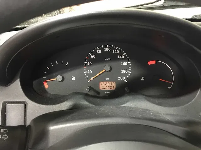 Nissan - micra - 1.4 clair automaat - 02-jr-gb - afbeelding 11 van  20