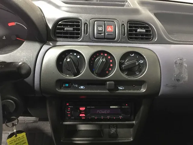 Nissan - micra - 1.4 clair automaat - 02-jr-gb - afbeelding 13 van  20