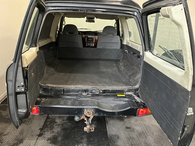Nissan - patrol gr - 3.0 di xe - 2008 - van - afbeelding 24 van  31