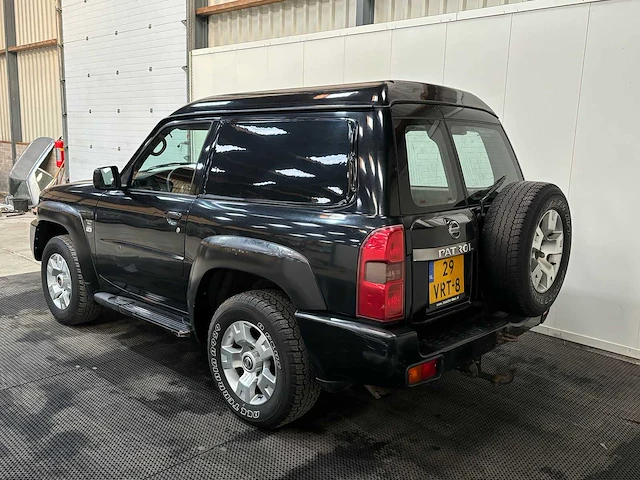 Nissan - patrol gr - 3.0 di xe - 2008 - van - afbeelding 26 van  31