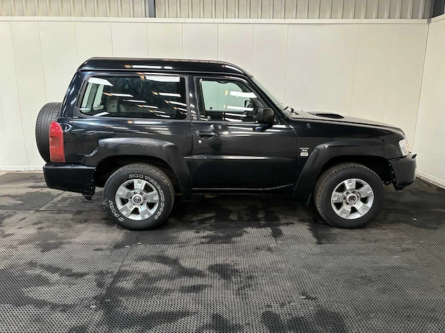 Nissan - patrol gr - 3.0 di xe - 2008 - van - afbeelding 27 van  31