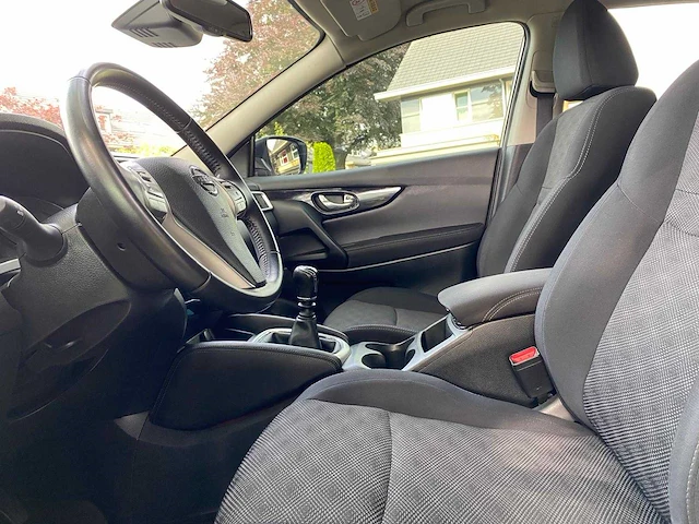 Nissan - qashqai - 1.2 n-connecta - l-666-hl - 2016 - afbeelding 2 van  24