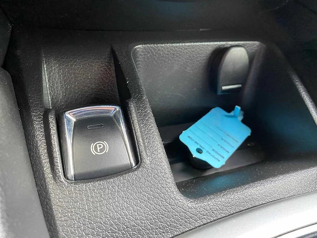 Nissan - qashqai - 1.2 n-connecta - l-666-hl - 2016 - afbeelding 11 van  24
