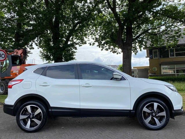 Nissan - qashqai - 1.2 n-connecta - l-666-hl - 2016 - afbeelding 18 van  24