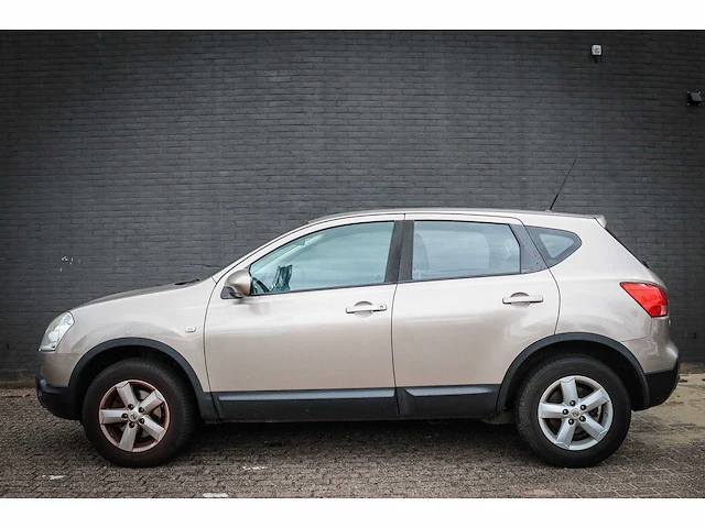 Nissan - qashqai - 1.6 acenta 21-gxg-4 - afbeelding 10 van  17