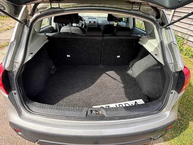 Nissan - qashqai - 2.0 acenta - car - afbeelding 13 van  27