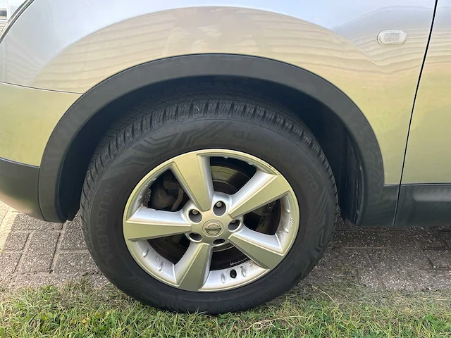 Nissan - qashqai - 2.0 acenta - car - afbeelding 19 van  27