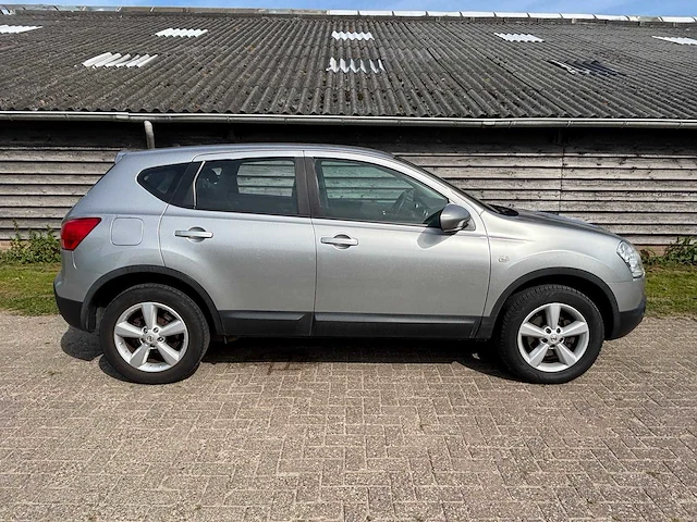 Nissan - qashqai - 2.0 acenta - car - afbeelding 22 van  27