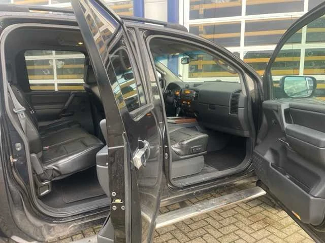 Nissan - titan 5.6 v8 - bedrijfswagen - afbeelding 6 van  16