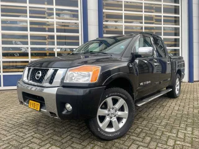 Nissan - titan 5.6 v8 - bedrijfswagen - afbeelding 11 van  16