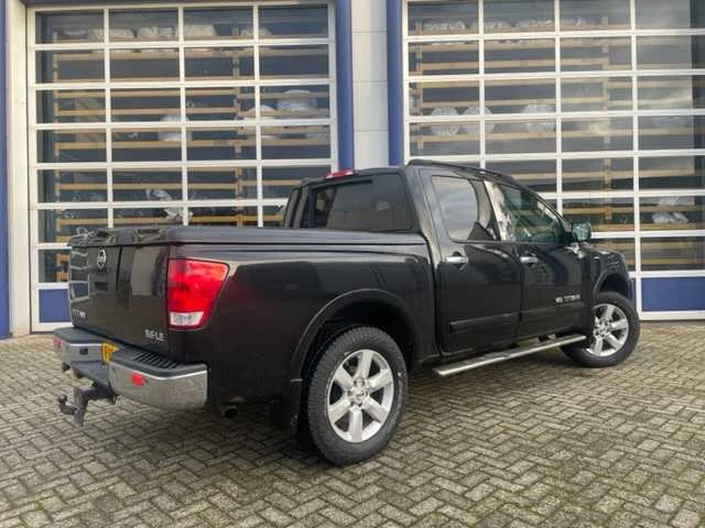 Nissan - titan 5.6 v8 - bedrijfswagen - afbeelding 12 van  16