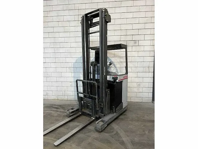 Nissan - uns161dtf - reach truck - 2007 - afbeelding 12 van  15
