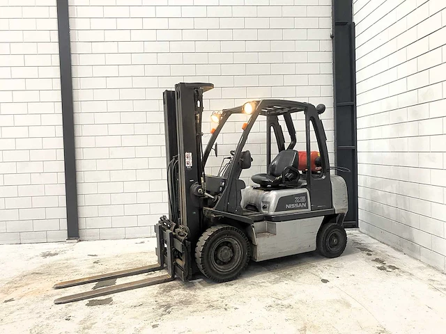Nissan - vd02a25pq - forklift trucks - 2007 - afbeelding 8 van  15