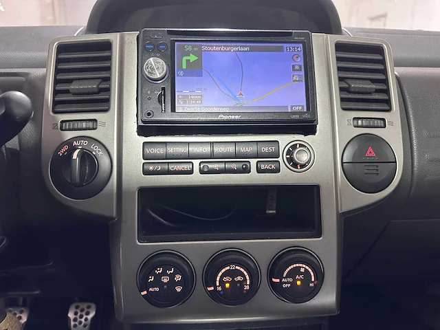 Nissan - x-trail - 2.5 elegance - 22-sx-zj - afbeelding 11 van  19
