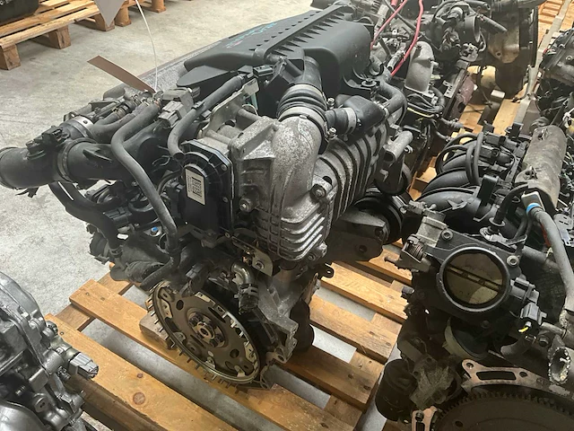 Nissan 1.2l hr12dr supercharger automotor - afbeelding 5 van  6