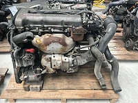 Nissan 2.0l turbo 16v sr2odet automotor - afbeelding 1 van  6
