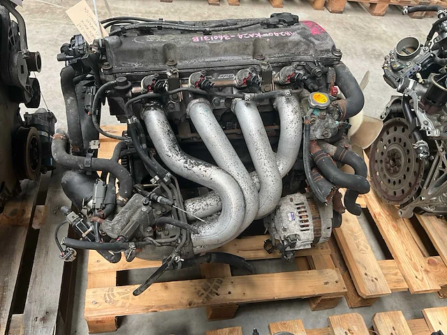 Nissan 2.4l ka24 automotor - afbeelding 4 van  5