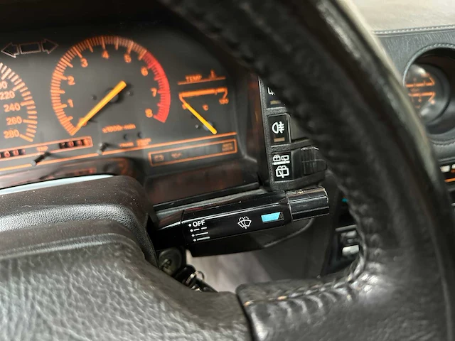 Nissan 300 zx 3.0 v6 turbo 2+2 228pk 1988, tf-18-pl - afbeelding 27 van  47