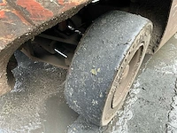Nissan 3.2 t vorkheftruck met schepbak - afbeelding 11 van  30