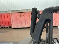 Nissan 3.2 t vorkheftruck met schepbak - afbeelding 13 van  30