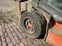 Nissan 32 vorkheftruck - afbeelding 13 van  16